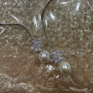 Elegant Silver Pearl and Crystal Flower Necklace- costume jewelry